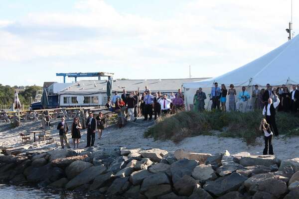 Sesuit Harbor Cafe