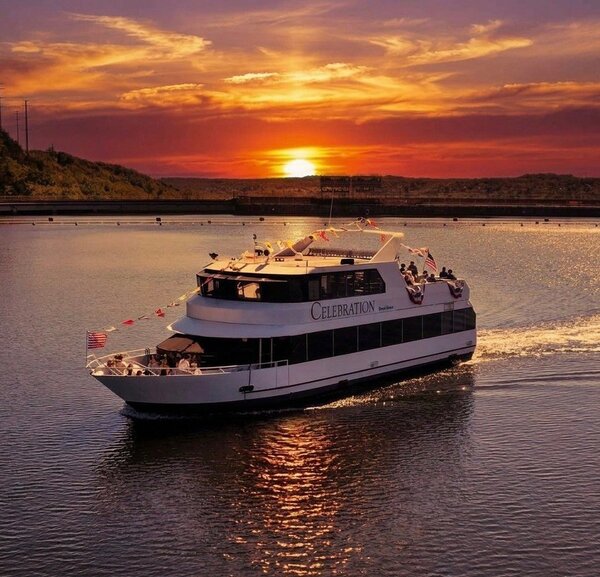 Celebration Cruises @ Lake of the Ozarks