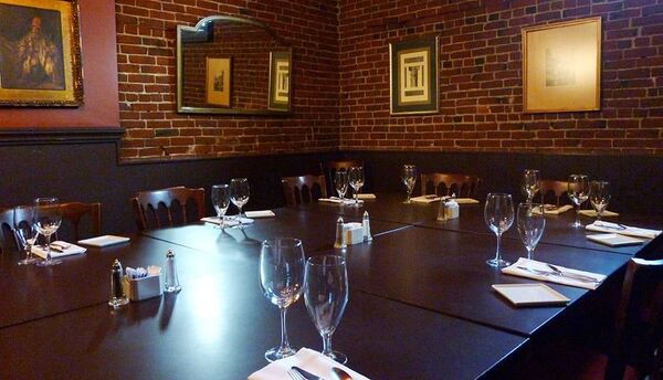 Wilf's Restaurant & Bar