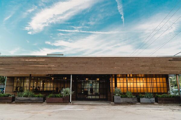 Hi Sign Brewing