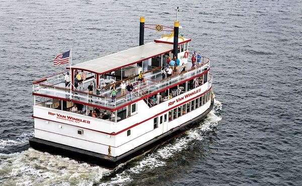 Hudson River Cruises & Events