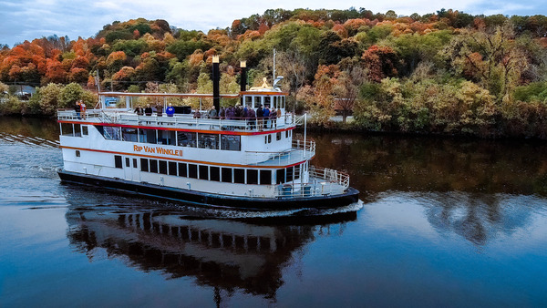 Hudson River Cruises & Events