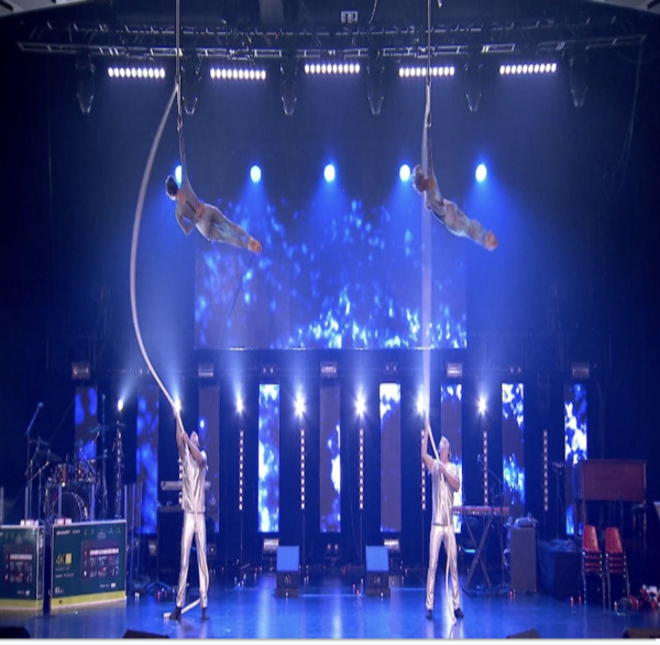 CirqueVana