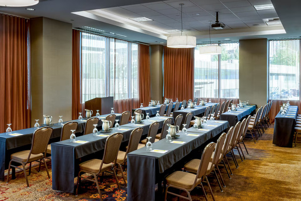 Hilton Garden Inn Seattle Downtown