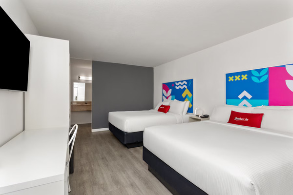 Baymont by Wyndham Downtown