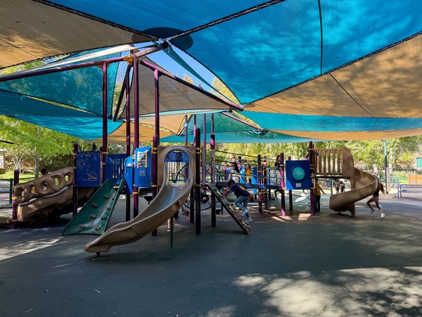 Los Angeles Zoo & Botanical Gardens