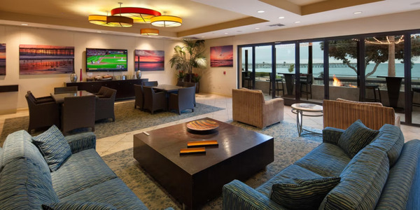 Crowne Plaza Ventura Beach