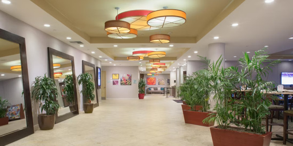 Crowne Plaza Ventura Beach
