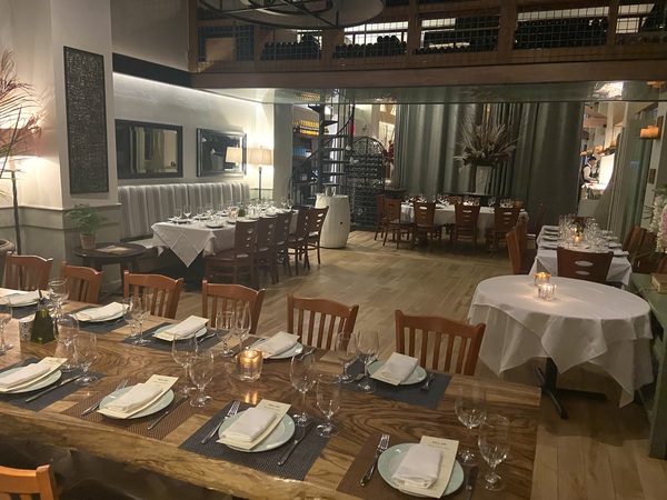 Kellari Taverna