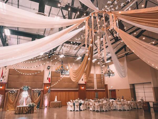 Leavenworth Festhalle