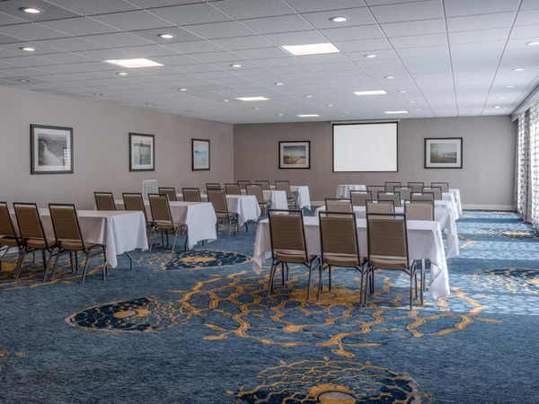 Holiday Inn South Kingstown