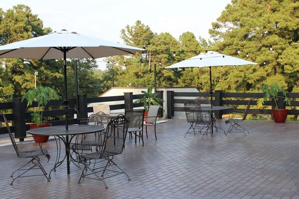 Houndslake Country Club