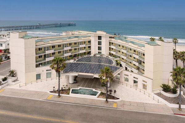 Pier South Resort