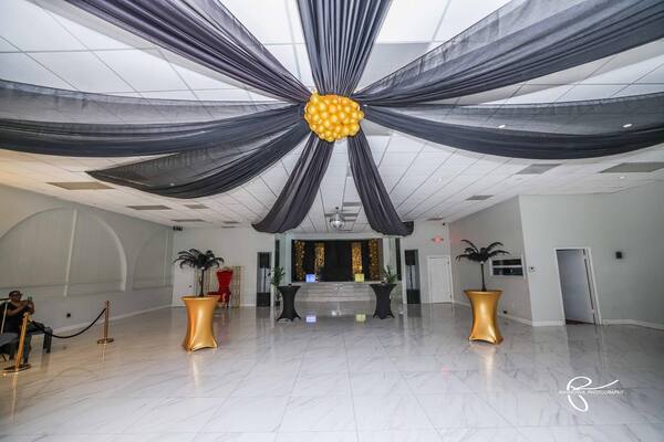 Safani Signature Events