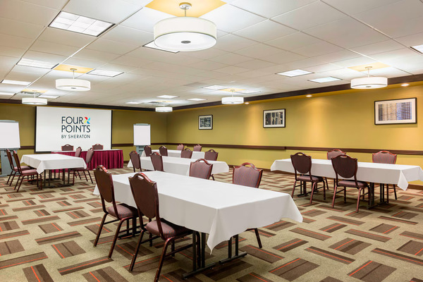Four Points by Sheraton Chicago O'Hare Airport