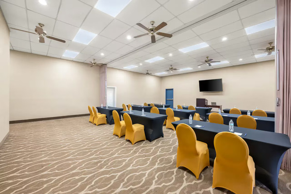 Days Inn Athens College