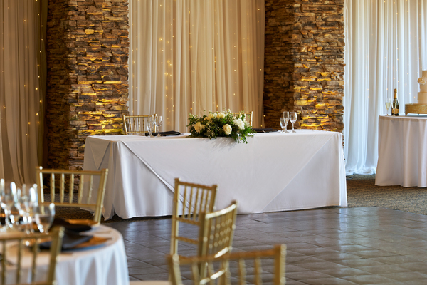 Stallion Mountain by Wedgewood Weddings