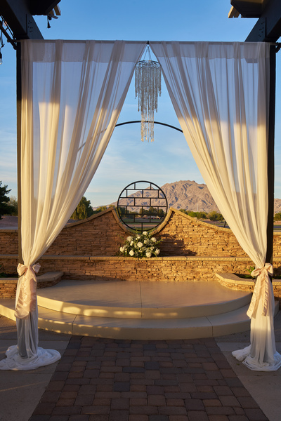 Stallion Mountain by Wedgewood Weddings