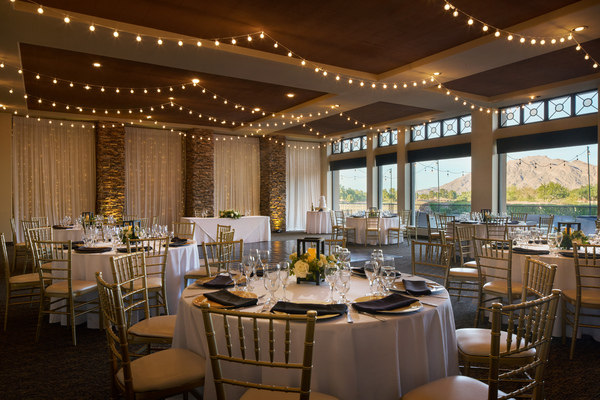 Stallion Mountain by Wedgewood Weddings