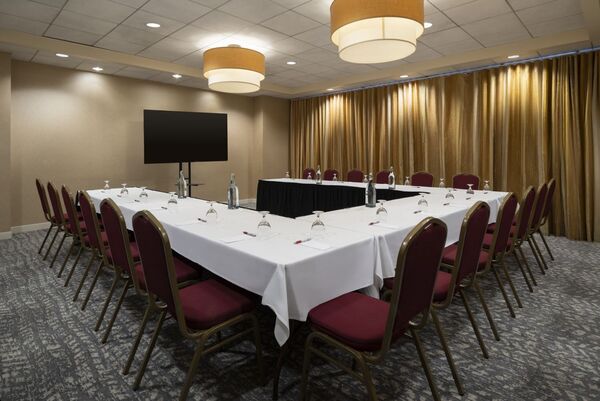 Bakersfield Marriott at the Convention Center