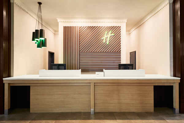 Holiday Inn Hotel & Suites Madison West