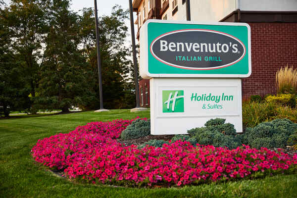 Holiday Inn Hotel & Suites Madison West