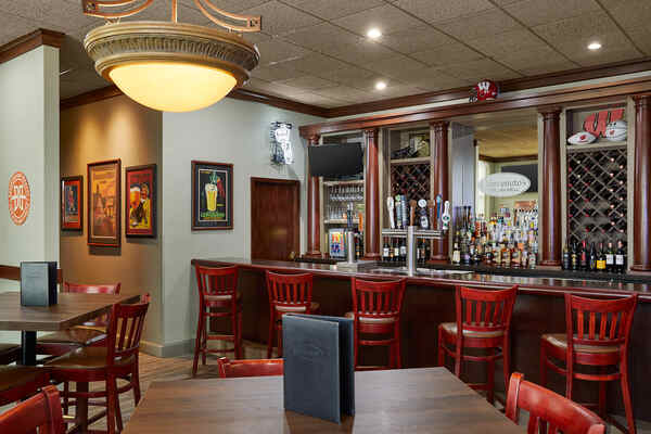 Holiday Inn Hotel & Suites Madison West
