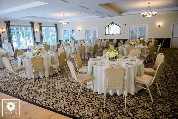 River Stone Manor