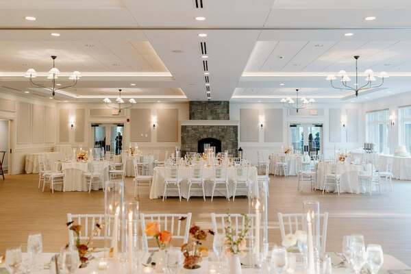 River Stone Manor