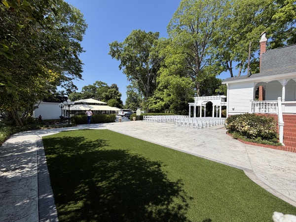 Bauknight House & Conservatory