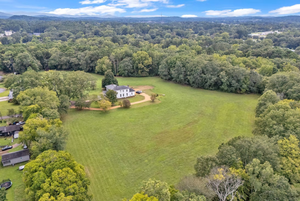 Eighty Oaks Weddings and Events