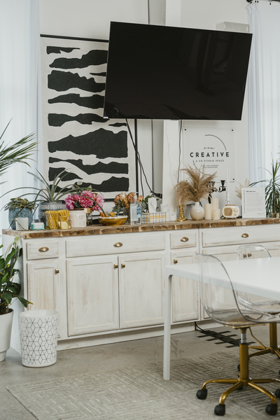 Von Creative Studio