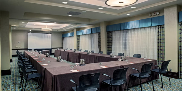 Crowne Plaza St. Louis Airport