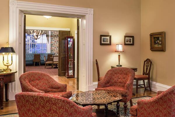 Hampton Inn Lexington Historic District