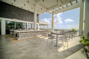 Oceanfront Bar & Lounge