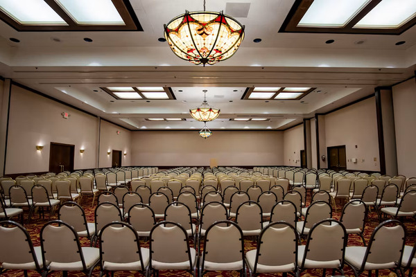 MCM Elegante Hotel Odessa