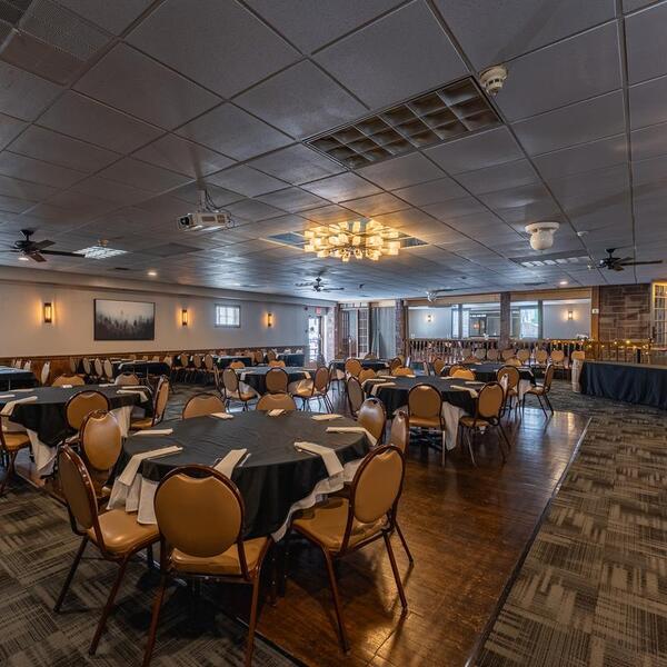 Magruders Pub and Banquets
