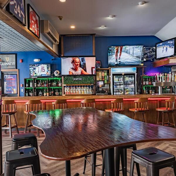 Magruders Pub and Banquets