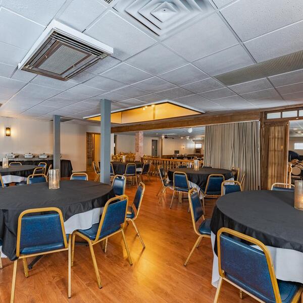 Magruders Pub and Banquets