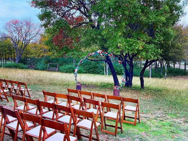 The Heirloom Hideaway & Arboreum