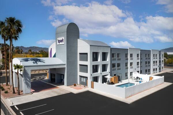Spark by Hilton Tucson Airport