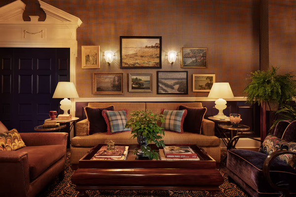 Graduate Hotel by Hilton Evanston
