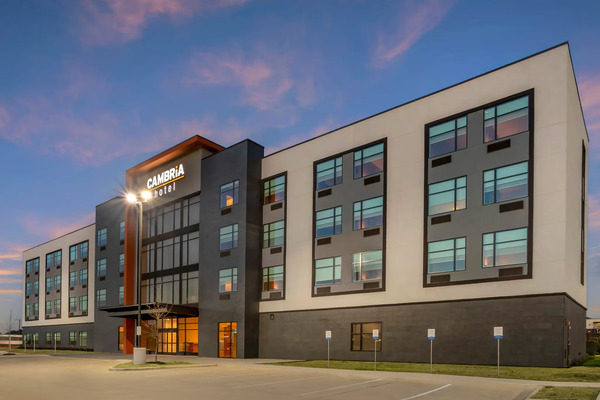Cambria Suites DFW South