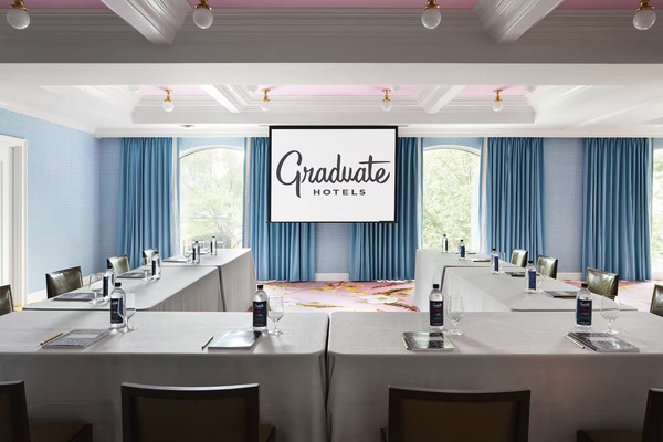 Graduate by Hilton Chapel Hill