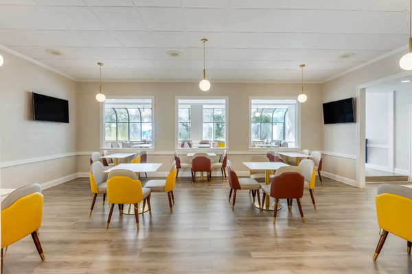 The Lux Hotel & Conference Center, Ascend Hotel Collection