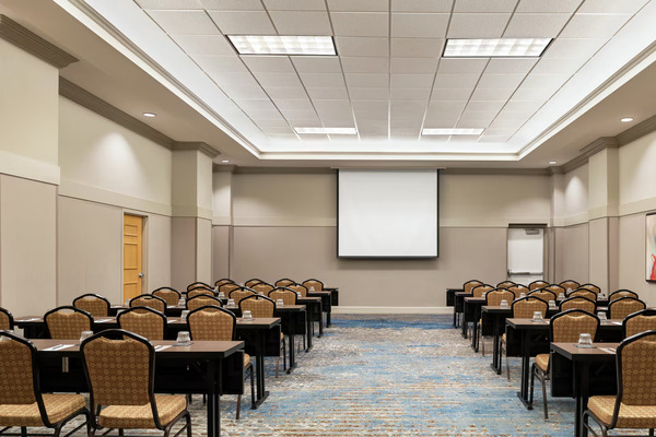 Embassy Suites Columbus - Dublin