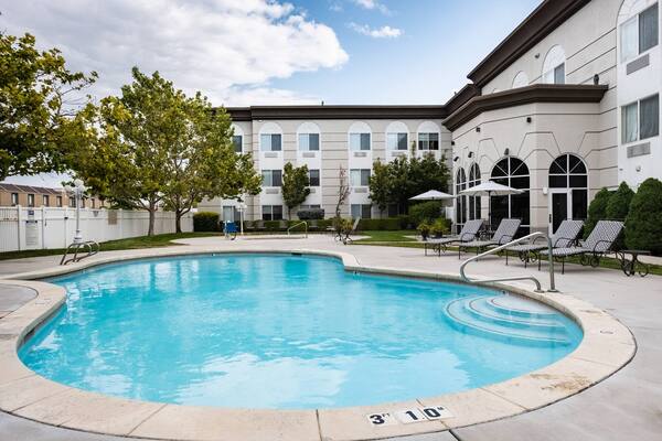 Hampton Inn & Suites Salt Lake City Airport