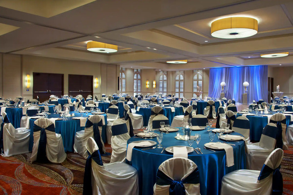 Hilton Palacio del Rio