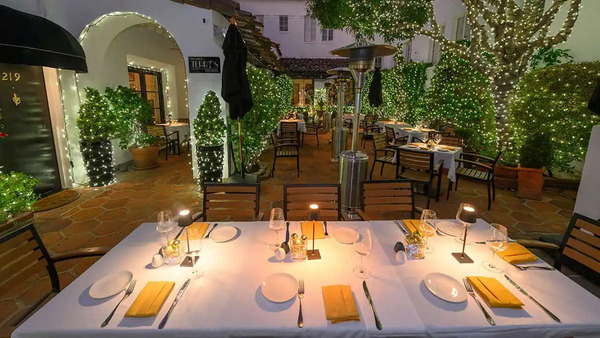 Cypress Inn, Carmel by the Sea