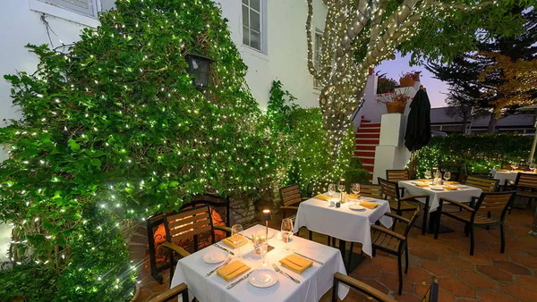 Cypress Inn, Carmel by the Sea